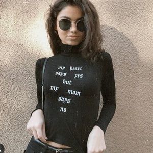 Omighty black turtleneck